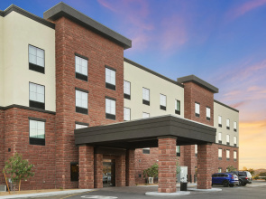 Cobblestone Hotel & Suites - Wickenburg