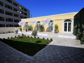 Villa Maggie