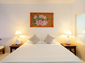 East Sea Paradise Hotel