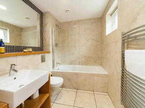 Central Durham Riverfront Apartment