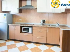 Petrani Хостел