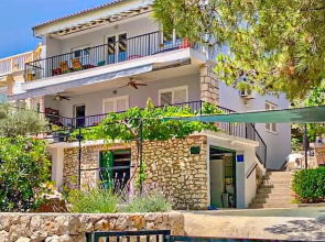 Beautiful Apartment in Rogoznica With Wifi and 2 Bedrooms