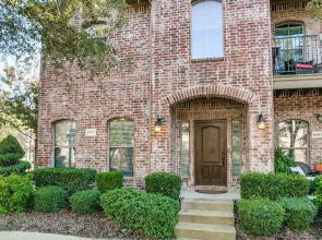 Beautifully furnished 3 bedroom Frisco