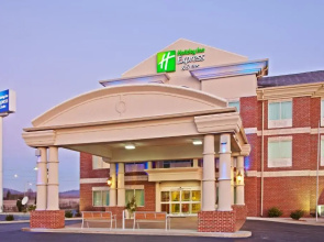 Holiday Inn Express Hotel & Suites Hillview by IHG