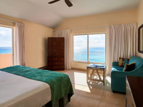 The Reefs Resort & Club