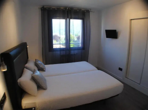 El Picu 7. Apartamentos.