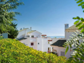 2253-Amazing penthouse, huge terrace, golf view