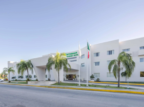 Wyndham Garden Playa del Carmen