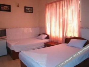 Paris Hotel