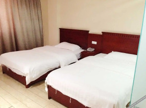 HuangShan Qidian Inn