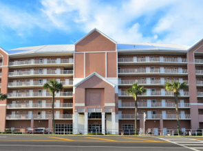 Palmetto Beachfront Hotel, a By the Sea Resort