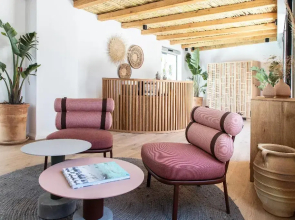 Adorno Beach Hotel & Suites