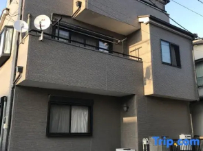 8 minutes walk from JR Nishikawaguchi; Wi-Fi free; maximum 9 family group warm welcome; loan cutting