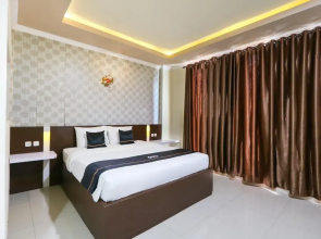 Oyo 3239 Jc Hotel