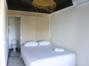 Airport Manini Lodge Studio 7