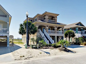 Heritage Shores Beach House 4 Bedrooms 4 Bathrooms Home