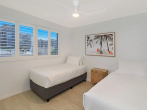 Mainsail5-Bed To Beach In 3 Minutes