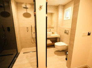 Blue Harbour Boutique