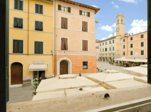 Piazza Duomo - Pietrasanta