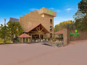 Lemon Tree Hotel Kasauli