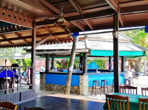 Sand Sea Beach Resort