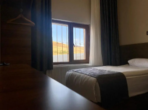 Zumrut Palas Hotel