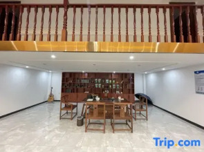 Mengzi Phoenix Kunlun Hotel
