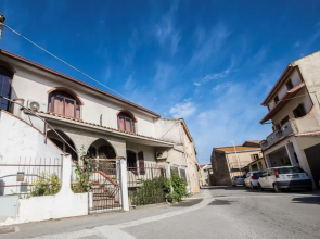 House With 3 Bedrooms in Villamassargia, With Wonderful Mountain View