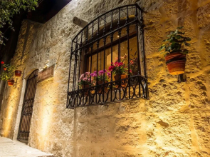 Costana 702 Hotel Boutique