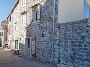 Apartment Nediljka - in old part of town A1 Stari Grad, Island Hvar