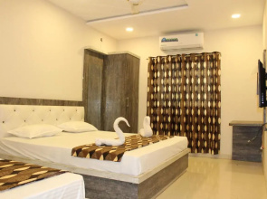 Shri shiva palace
