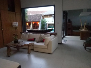 The Caz Bali