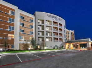 Courtyard Austin Northwest Lakeline
