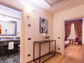 Grand Visconti Palace