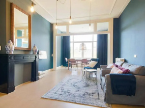 2 Bedroom 2 Bathroom Canal Apartment