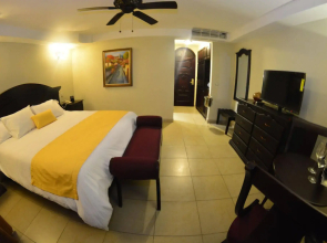 Hotel El Reith Lake Granada Nicaragua