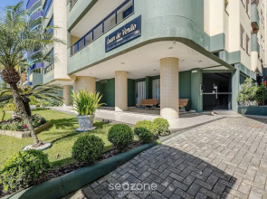 Apt w Balcony nd Barbecue in Seaside Condom Uar301