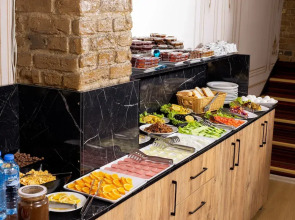 Kupa Pension Old City