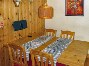 Beautiful Home in Bräcke With 3 Bedrooms and Wifi