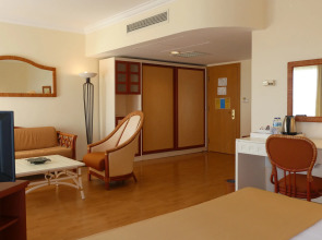 Presa Di Finica Hotel & Suites