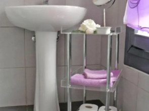 GIO'EL Happiness Guest House