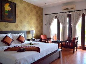 Sea Lion Beach Resort & Spa