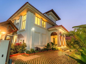 ELIVAAS Casa Bonita 4BHK Villa With Pool