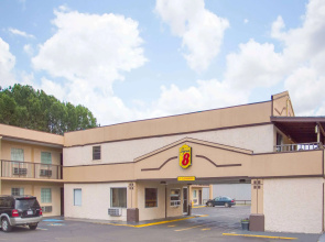 Super 8 by Wyndham Monticello AR