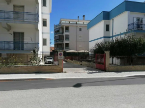 Villino Tortorelli con parcheggio