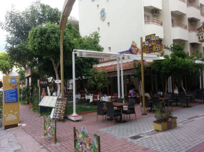 Mola Hotel