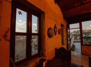 Vineyard Cave Hotel