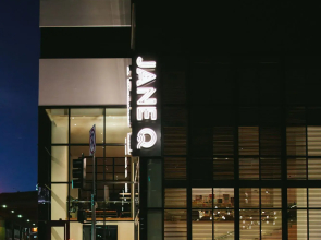 Kimpton Everly Hotel Hollywood by IHG
