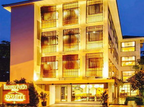 9 Suite Luxury Boutique Hotel