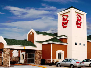 Red Roof Inn Fargo - I-94/ Medical Center